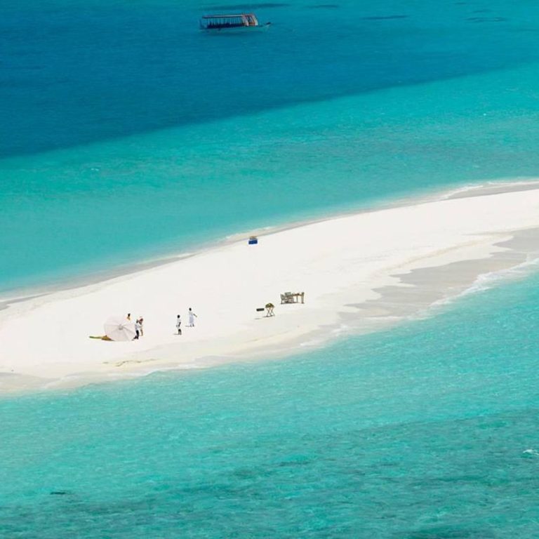 Full Day – Zanzibar Prison Island & Nakupenda Sandbank